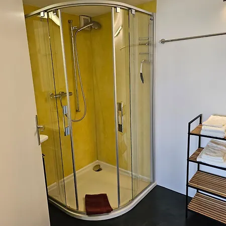 Foersterhaus Dalin Schweizer Alpen * Praz (Graubunden)